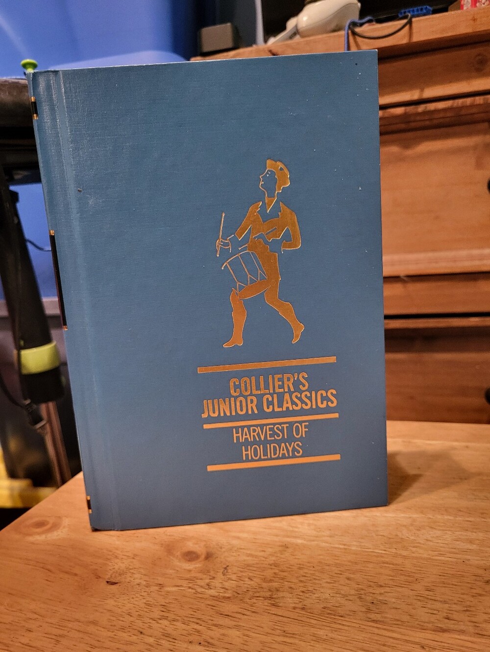 Vintage 1962 Colliers Junior Classics Vol 6 Harvest of Holidays Blue Hardcover